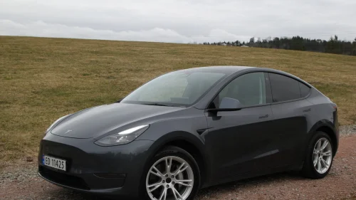 TESLA Model Y Long Range AWD - 1 EIERS BIL - GARANTI