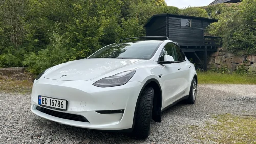 TESLA Model Y Long Range AWD