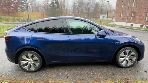 TESLA Model Y Long Range AWD