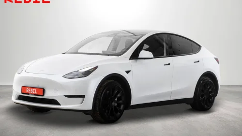 TESLA Model Y 507km(WLTP)/LR/AWD/Ryzen/Navi/R.kam/Pano/AP/V.pumpe