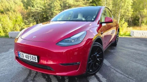 TESLA Model Y Long Range AWD
