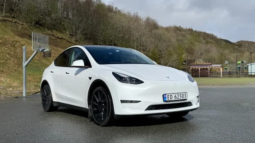 TESLA Model Y Long Range AWD