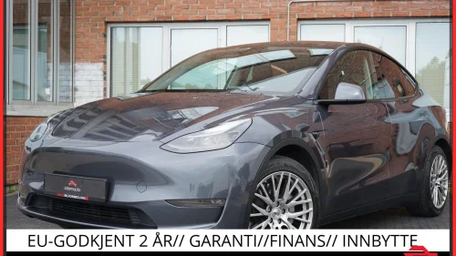 TESLA Model Y LONG RANGE UTGAVE-SE DETALJER-SE FARGEKOMBINASJON++++