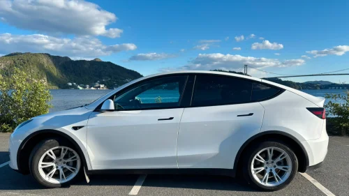 TESLA Model Y Long Range AWD