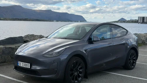 TESLA Model Y Long Range AWD