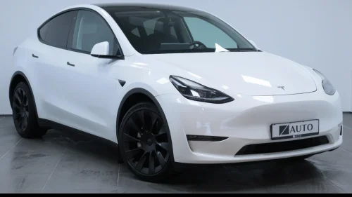 TESLA Model Y LONG RANGE AWD/1EIER/PANO/AP/PREMIUM/KROK/V.PUMPE/20"