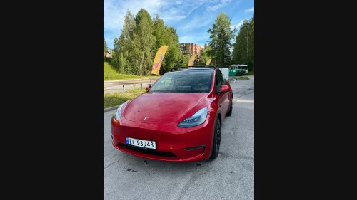 TESLA Model Y Long Range AWD