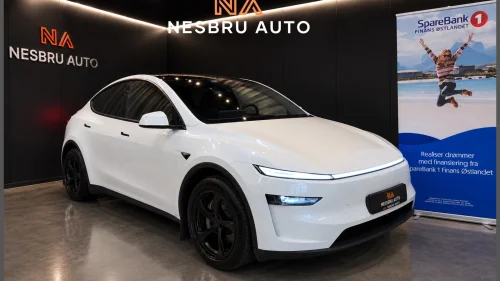 TESLA Model Y LONG RANGE/AWD/FACELIFT/PREMIUM/PANO/AUTOPILOT/R.KAM+