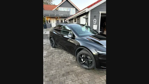 TESLA Model Y Premium Long Range AWD