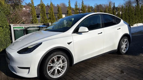 TESLA Model Y Long Range AWD