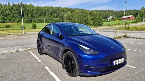 TESLA Model Y Long Range AWD