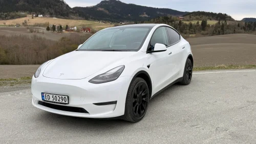 TESLA Model Y Long Range AWD