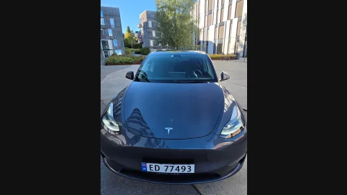 TESLA Model Y Long Range AWD