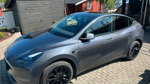 TESLA Model Y Long Range AWD, m/krok