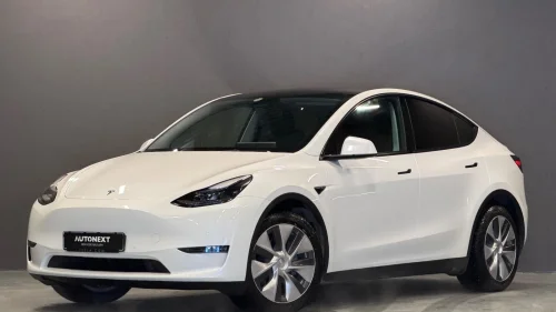 TESLA Model Y AWD LONG RANGE PREMIUM/KROK/AP/LAKKFORSEGLET/LAVKM++