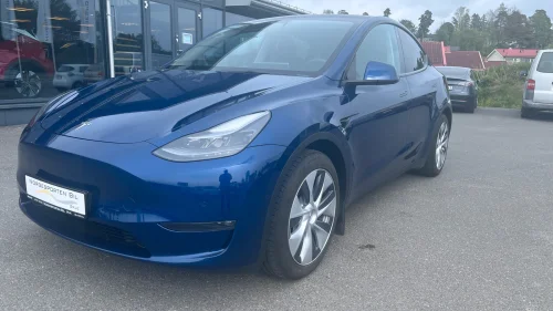TESLA Model Y Long Range AWD Premium Skinn AP Krok LAV KM!