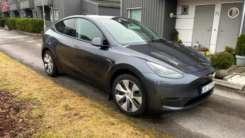TESLA Model Y Long Range AWD