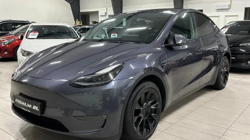 TESLA Model Y LONG RANGE, AWD,PANO, AP,PREMIUM,NORSK 20"+19", LAV KM