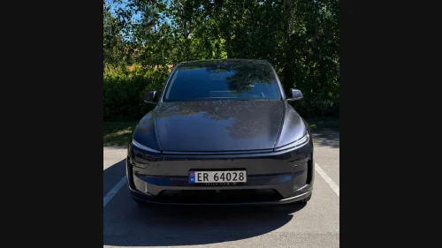 TESLA Model Y Premium Long Range AWD