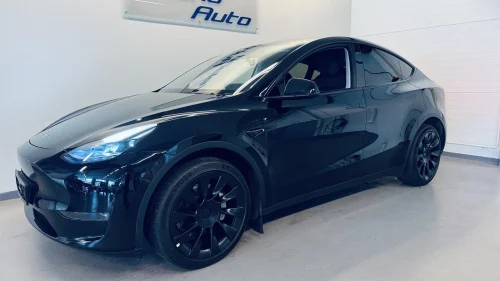 TESLA Model Y LONG RANGE AWD / FULL SELF DRIVING / HENGERFESTE / 20"