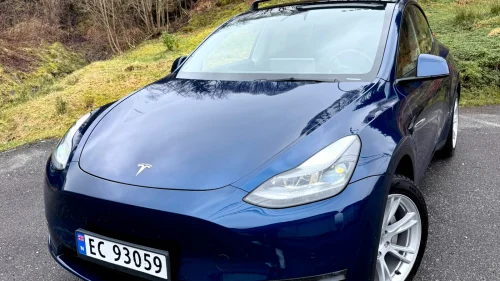 TESLA Model Y Long Range AWD 507km/Autopilot/Krok/Skinn/Premium/HiFi