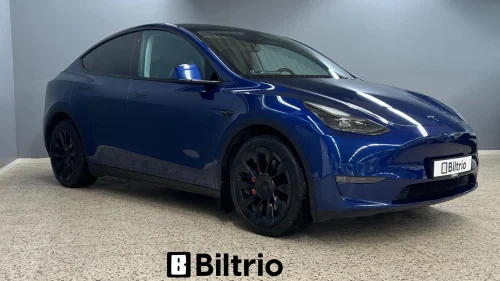 TESLA Model Y LongRange/AWD/Hengerfestet/Premium/Panorama