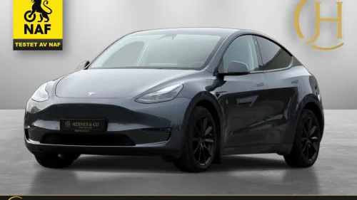 TESLA Model Y LongRange/AWD/Krok/Autopilot/Pano/Premium/Skinn/S+V