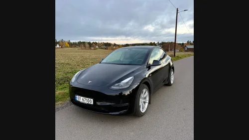 TESLA Model Y Long Range AWD