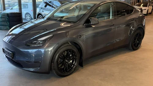 TESLA Model Y LR - 4WD - 533 km WLTP - Hengerfeste - Tar innbytte