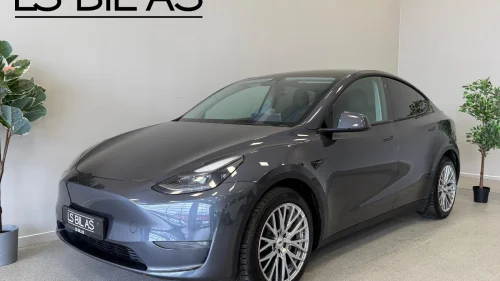 TESLA Model Y Long Range AWD / 1 Eier / Autopilot / Krok / Premium