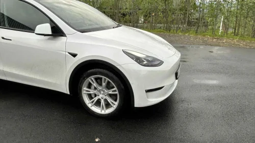 TESLA Model Y Long Range AWD, Enhanced Autopilot m/ avtagbar krok