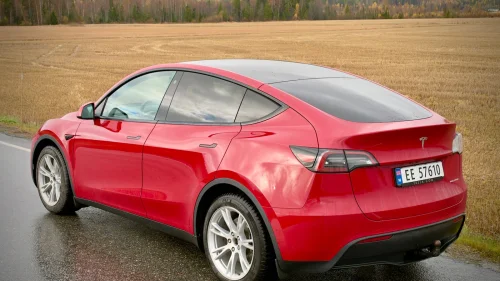 TESLA Model Y Long Range AWD