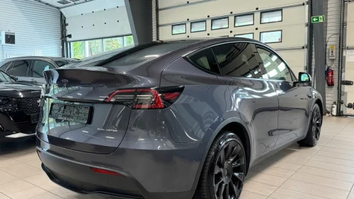 TESLA Model Y LONG RANGE AWD SKINN,H-FESTE,KAMERA,HIFI,PREMIUM,20"