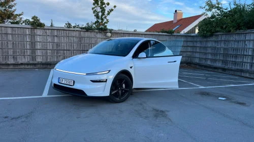 TESLA Model Y Long Range AWD