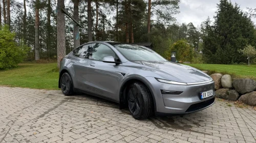 TESLA Model Y Premium Long Range AWD