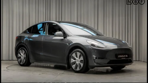 TESLA Model Y LongRange/4x4/Krok/Premium/Pano/2 sett hjul