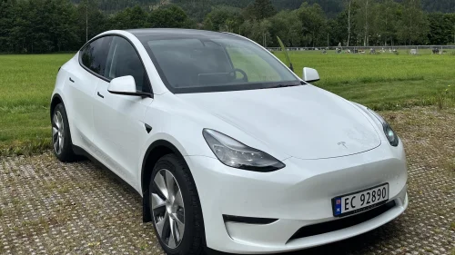 TESLA Model Y Long Range AWD