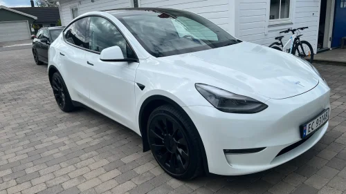 TESLA Model Y Long Range AWD