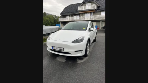 TESLA Model Y Long Range AWD