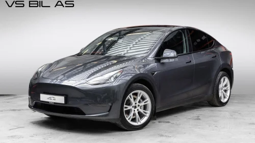 TESLA Model Y Long Range AWD/542km/AP/Skinn/Pano/Ny service/EU28++
