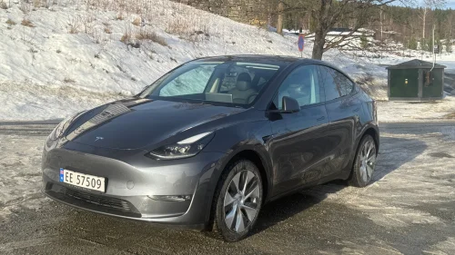 TESLA Model Y Long Range AWD