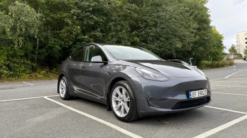 TESLA Model Y Long Range AWD