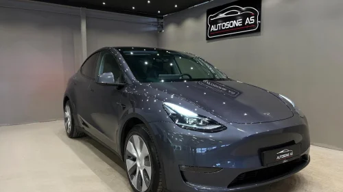 TESLA Model Y Long Range / AWD / LAV KM / Krok / AP / Ryzen / Premium