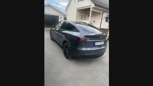 TESLA Model Y Long Range AWD