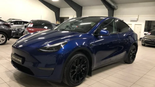 TESLA Model Y LONG RANGE, AWD, AP,KROK, PANO, SKINN, PREMIUM,20"+19"