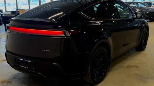 TESLA Model Y LR AWD JUNIPER I FACELIFT I SORT TAKTREKK I KROK