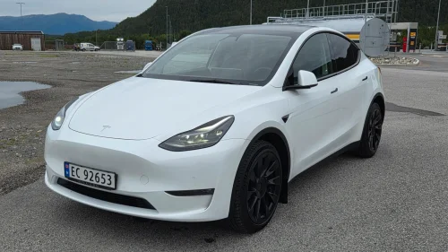TESLA Model Y Long Range AWD