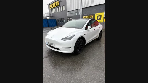 TESLA Model Y Long Range AWD
