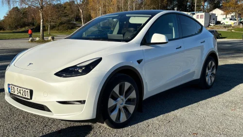 TESLA Model Y Long Range AWD