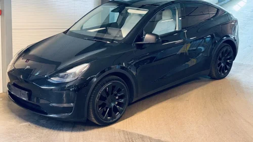 TESLA Model Y LR - 4WD - SE FARGEKOMBO - Hengerfeste - 1 eier